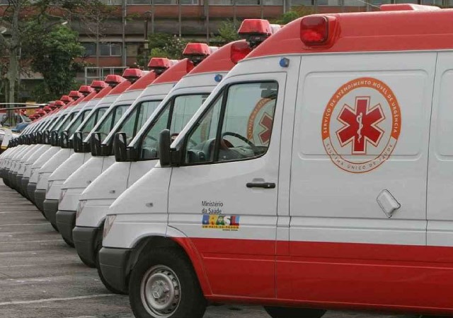 Curso de veículo de emergência